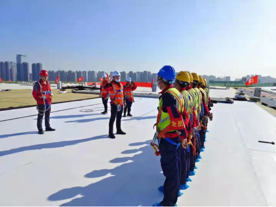 上海东方雨虹防水工程部获评“2023年度上海市重心工程实事筑功竞赛出色团队”